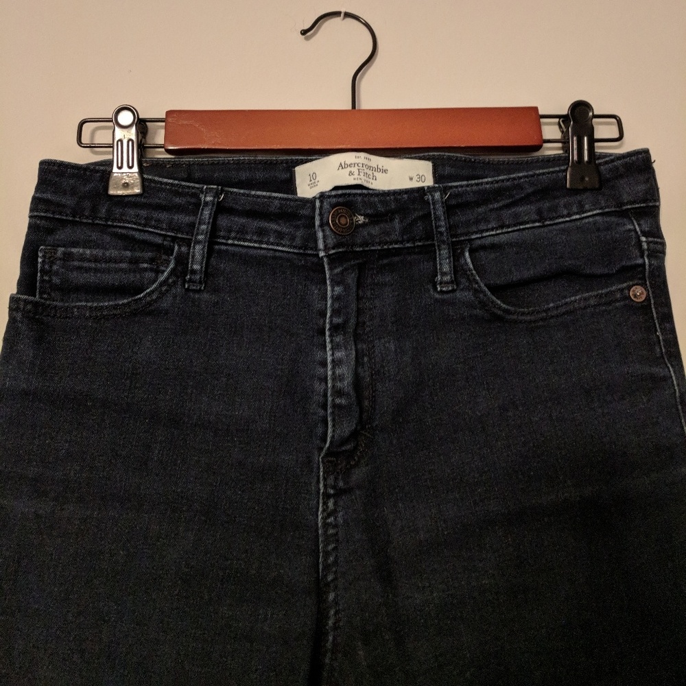 PRICE DROP Abercrombie (A&F) High Rise Jeans Sz 10